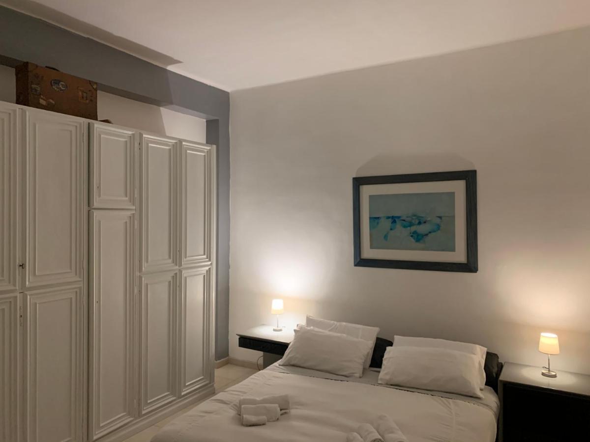בארי Apartment City Center Eighty-Five מראה חיצוני תמונה